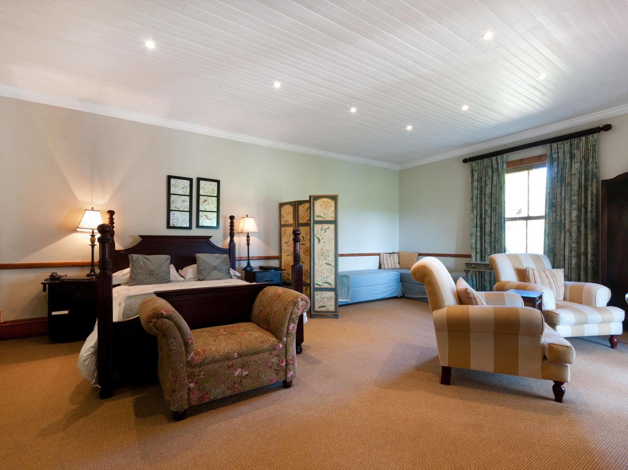 Leeuwenbosch Country House - Amakhala Game Reserve Eksteriør bilde