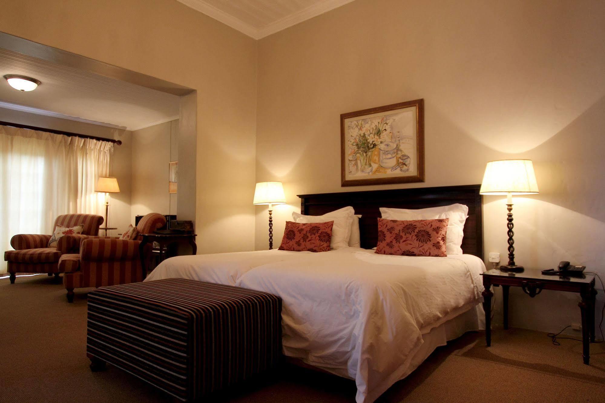 Leeuwenbosch Country House - Amakhala Game Reserve Eksteriør bilde